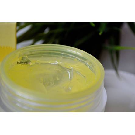Гель-крем с лепестками календулы NACIFIC Real Floral Air Cream Calendula - 100 мл Гель-крем с лепестками календулы NACIFIC Real Floral Air Cream Calendula - 100 мл
