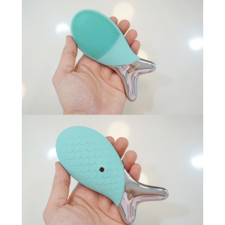 Очищающая щеточка-массажер для лица Wellderma Cleansing Fish