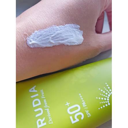 Солнцезащитный крем с авокадо FRUDIA Avocado Greenery Relief Sun Cream SPF50+ PA++++ - 50 мл Солнцезащитный крем с авокадо FRUDIA Avocado Greenery Relief Sun Cream SPF50+ PA++++ - 50 мл