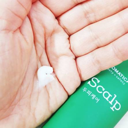 Укрепляющая маска для восстановления волос AROMATICA Rosemary Scalp 3-in-1 Treatment - 110 мл Укрепляющая маска для восстановления волос AROMATICA Rosemary Scalp 3-in-1 Treatment - 110 мл