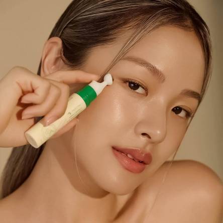 Пептидная сыворотка для век с массажным аппликатором AXIS-Y Vegan Collagen Eye Serum - 10 мл