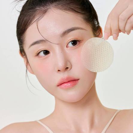 Осветляющие пэды с ниацинамидом для сияния кожи Biodance Vita Niacinamide Gel Toner Pad - 60 шт