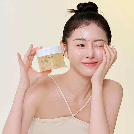 Осветляющие пэды с ниацинамидом для сияния кожи Biodance Vita Niacinamide Gel Toner Pad - 60 шт