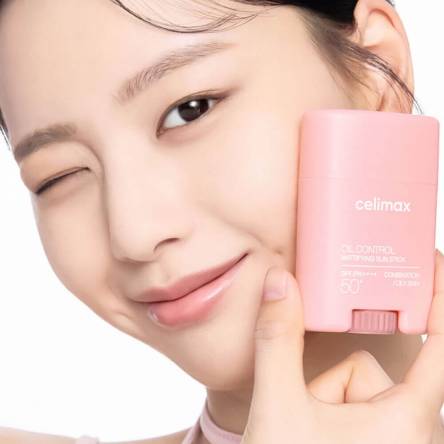 Солнцезащитный стик для жирной кожи Celimax Oil Control Mattifying Sun Stick SPF50+ PA++++