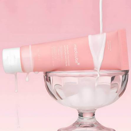 Увлажняющий крем с ПДРН и гиалуроновой кислотой medicube PDRN Pink Hyaluronic Moisturizing Cream - 50 мл