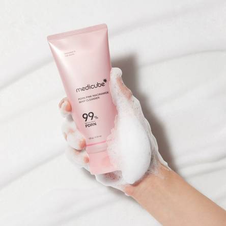 Пенка для умывания с ПДРН medicube PDRN Pink Niacinamide Whip Cleanser - 120 мл