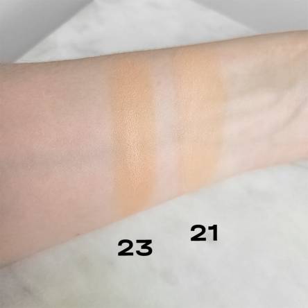 Стойкий тональный кушон Missha Magic Cushion Cover Lasting SPF50+ PA+++ 21 Neutral Light Beige