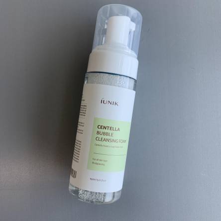 Мягкая пенка для умывания с центеллой iUnik Centella Bubble Cleansing Foam - 150 мл