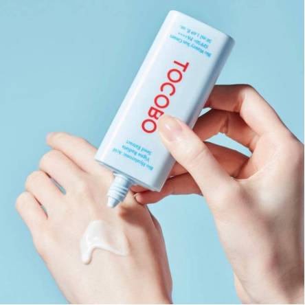 Лёгкий увлажняющий солнцезащитный крем Tocobo Bio Watery Sun Cream SPF50+ PA++++ - 50 мл