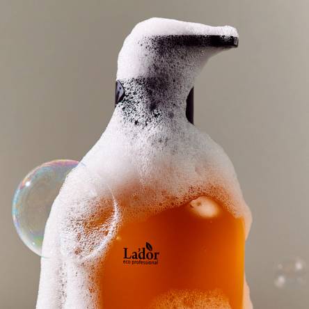 Парфюмированный шампунь для волос с кератином Lador Keratin LPP Shampoo Feige - 350 мл